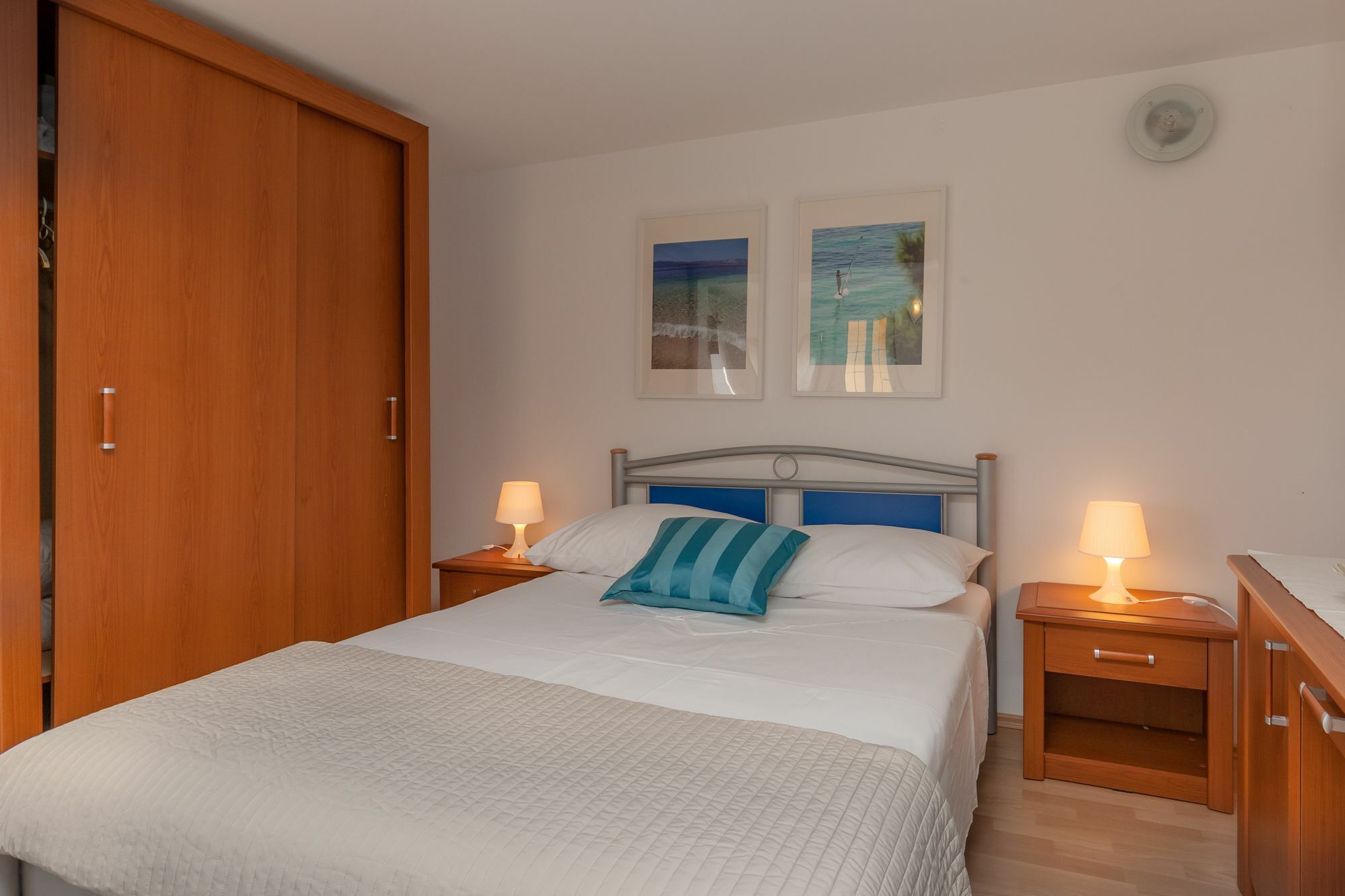Villa Livia Apartments Бол Экстерьер фото