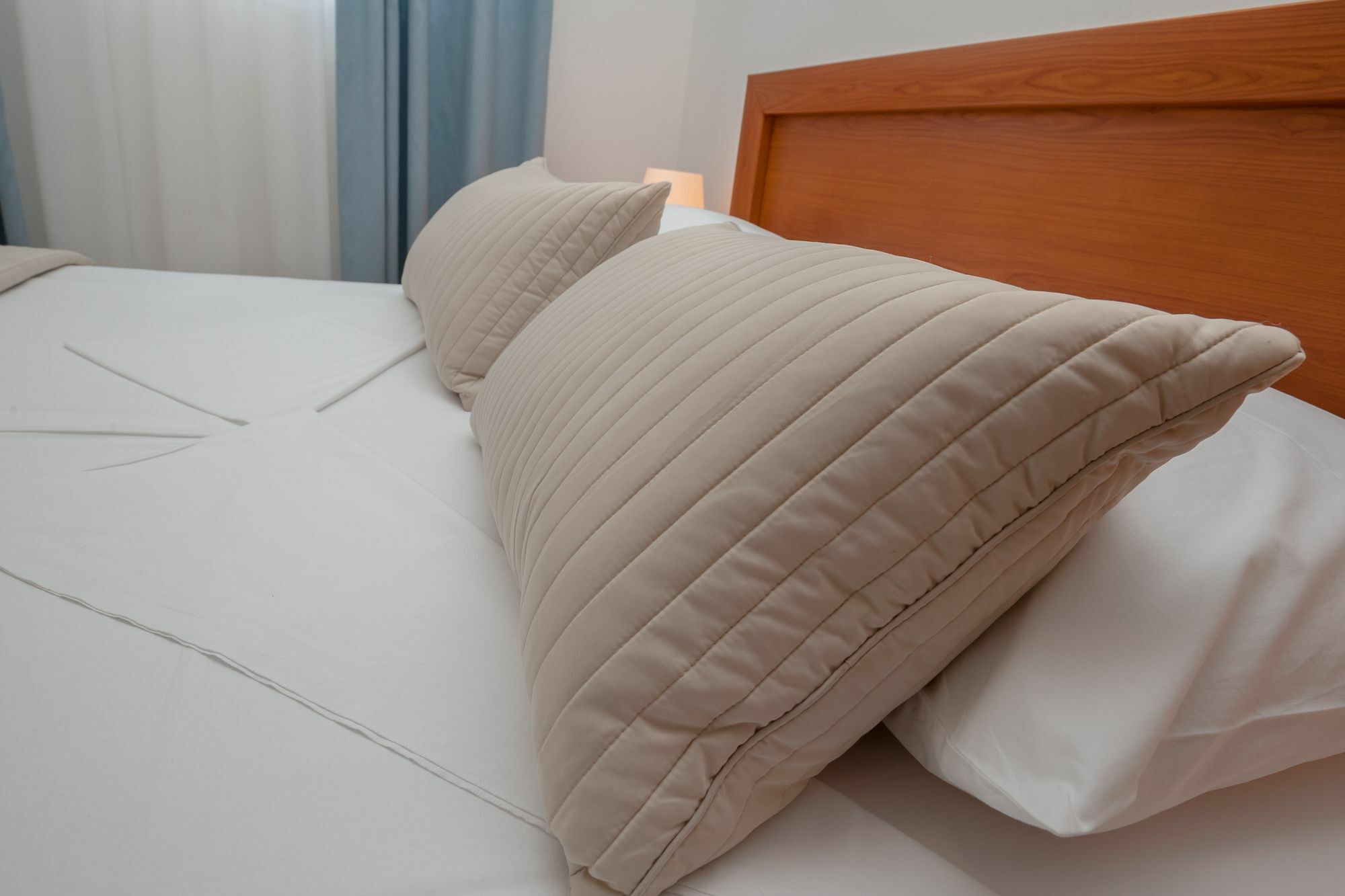 Villa Livia Apartments Бол Экстерьер фото